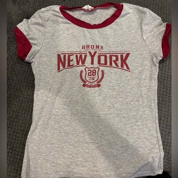 Gray New York baby tee size small - Picture 1 of 1